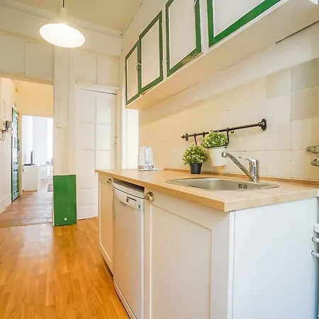 Shortstayflat - Spacious Bairro Alto Apartman Lisboa